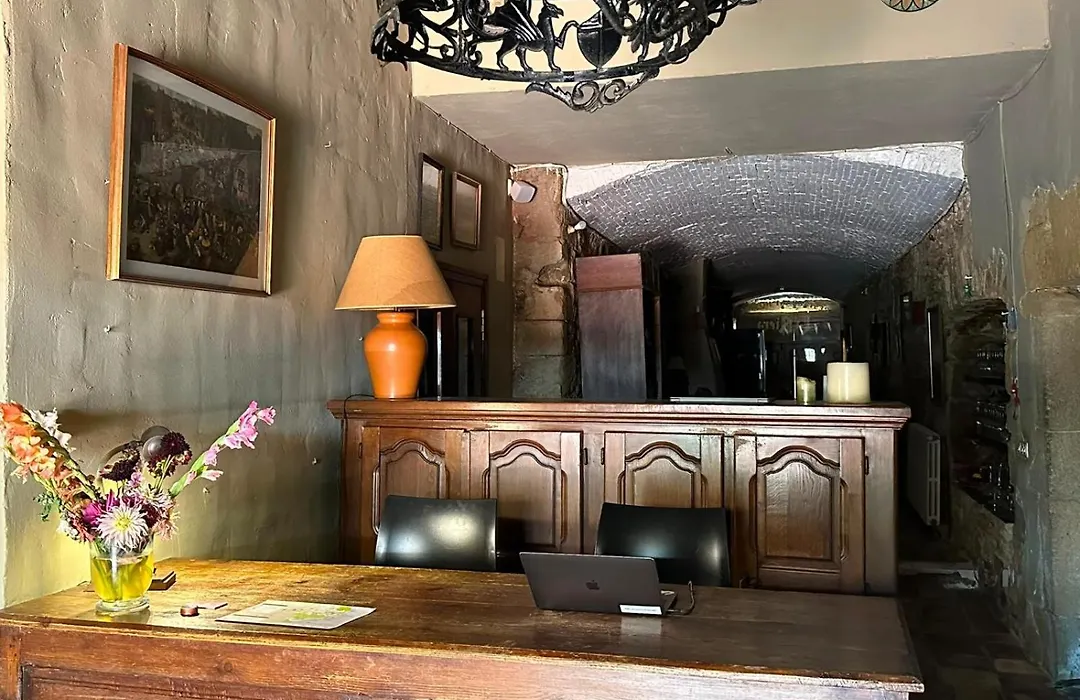 Hostal La Riera de Peratallada-1